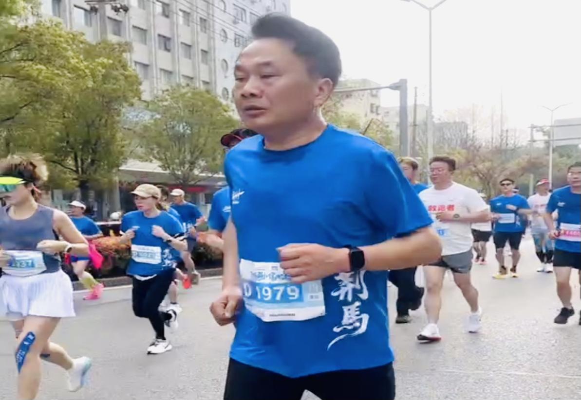 27d59ac2d345018c4bbcb60761de601