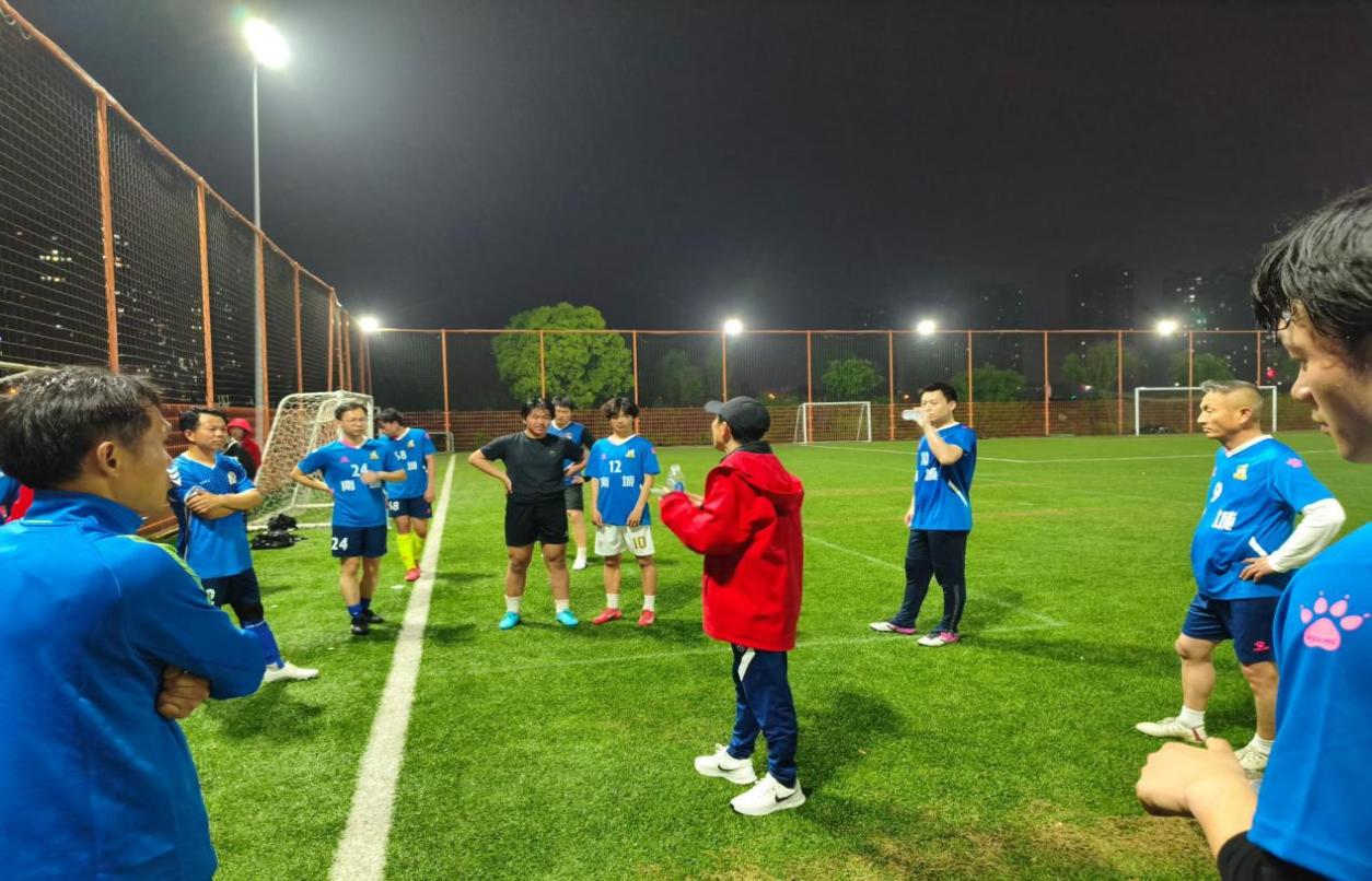 e45cab5bc9a0237f5d66ad2a09c4495f