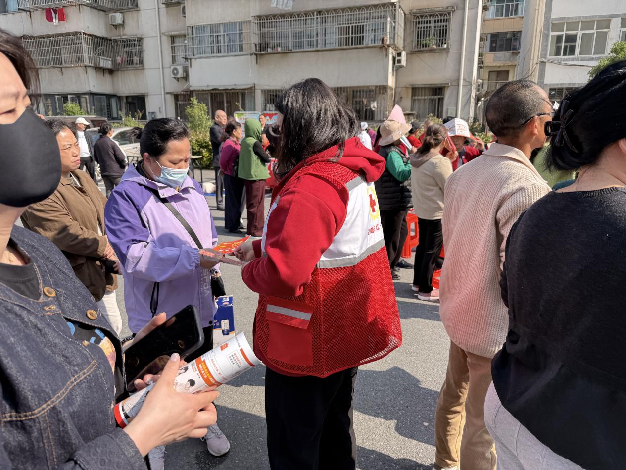 /home/hszh/Desktop/2026活动照片/20260430儒学社区活动/1.JPG1