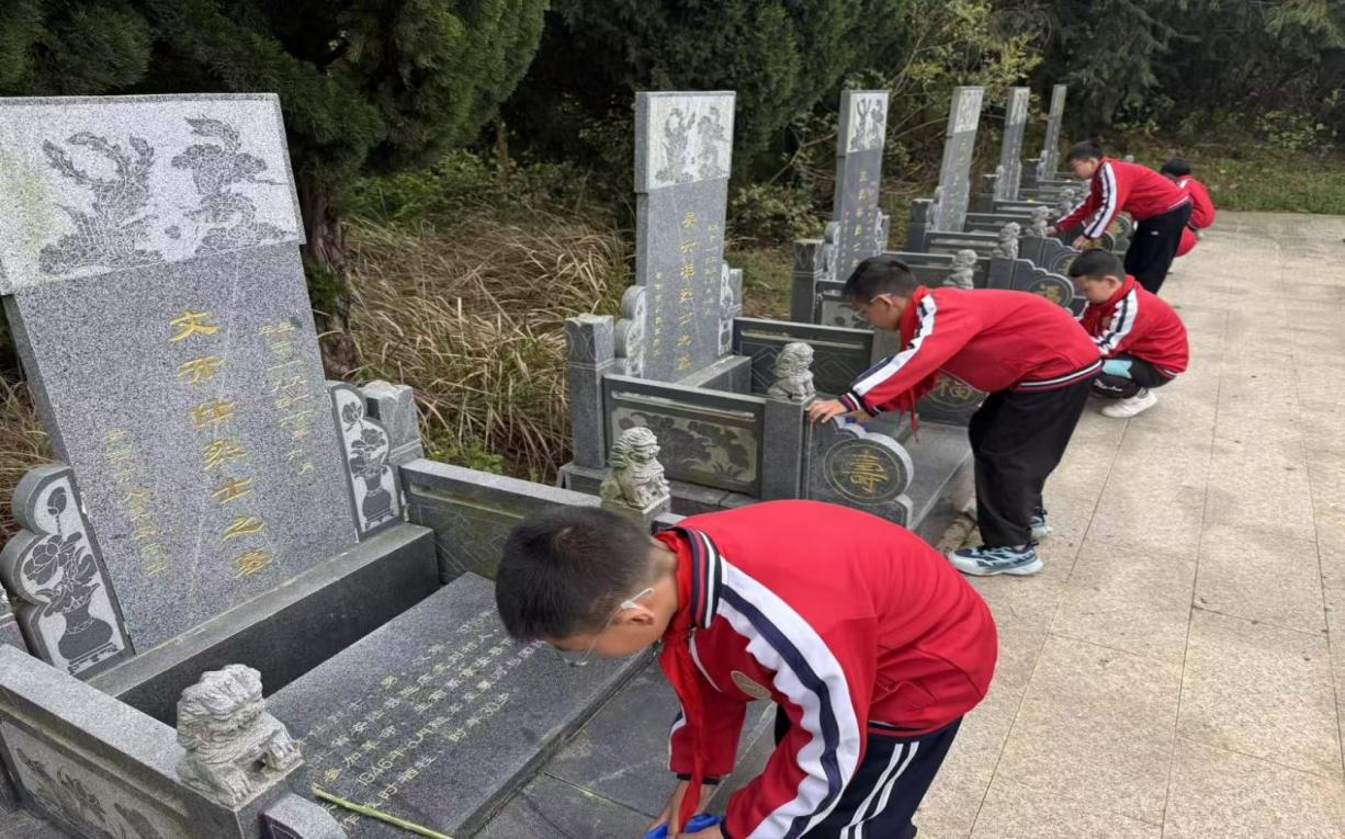 2740c4bf28ded8f9962446c91ef20a7b