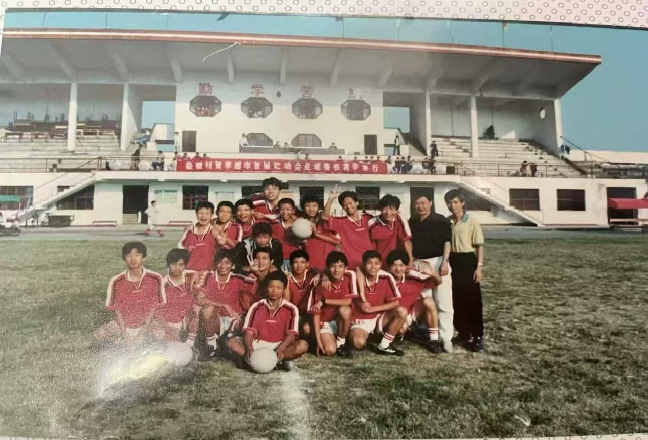 07acb3eeeff33751550d5fa6e85df443