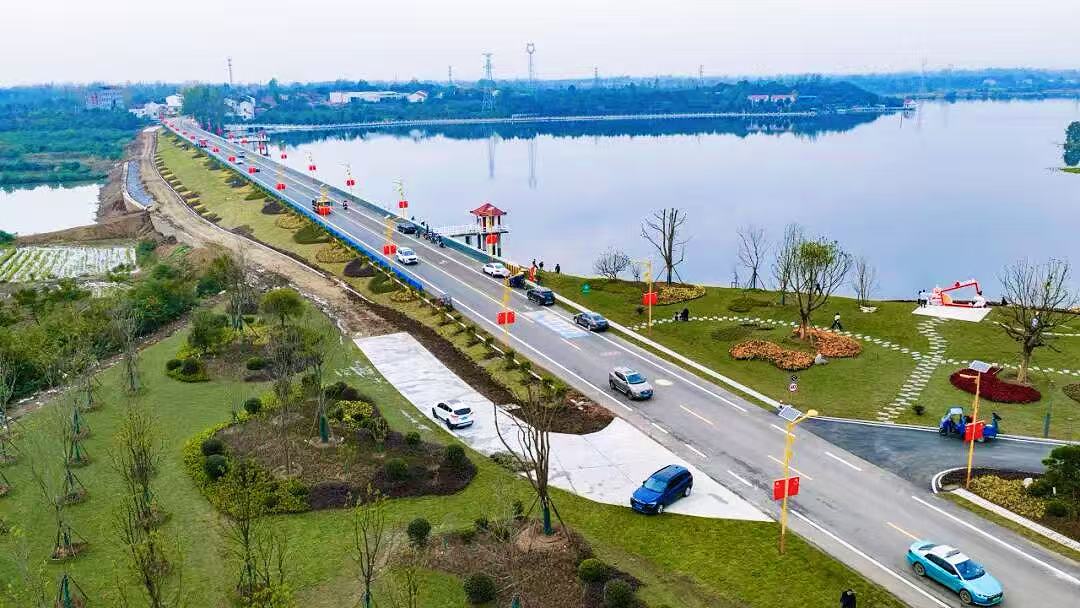 56dbad93420f66adaa614d6942410860