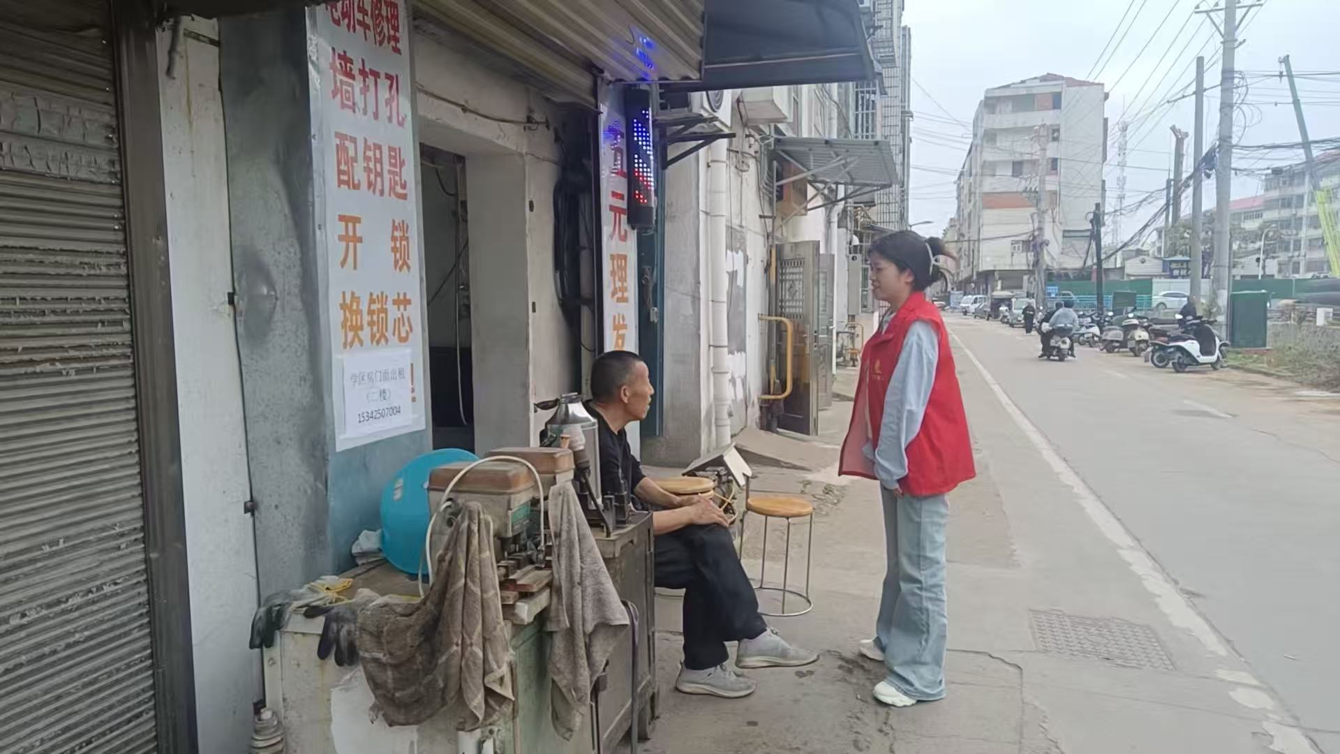 35647f3192c43daf7d2eec1504843a6