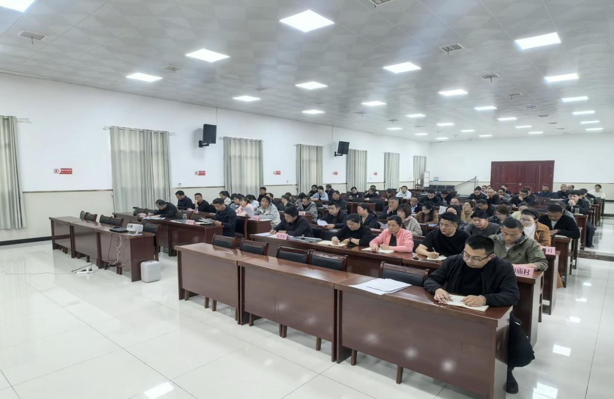 0b4f9fdbf649212299e1e85a6bf1cee2