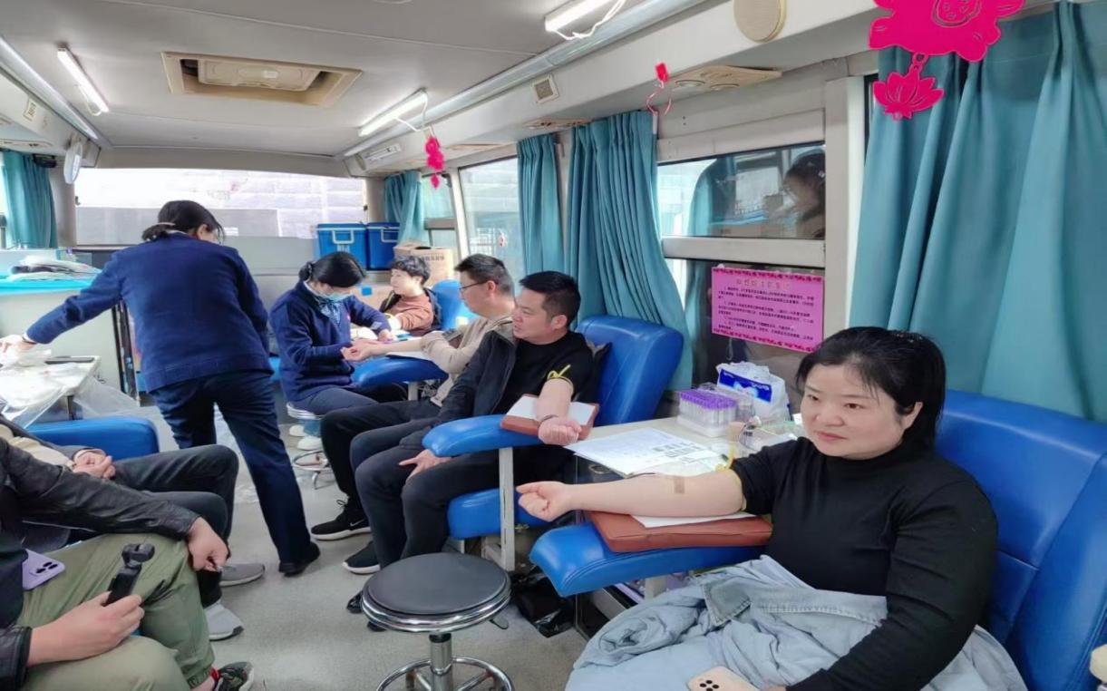 e303e99cc20d07eb2dfef3e400d5f6f6