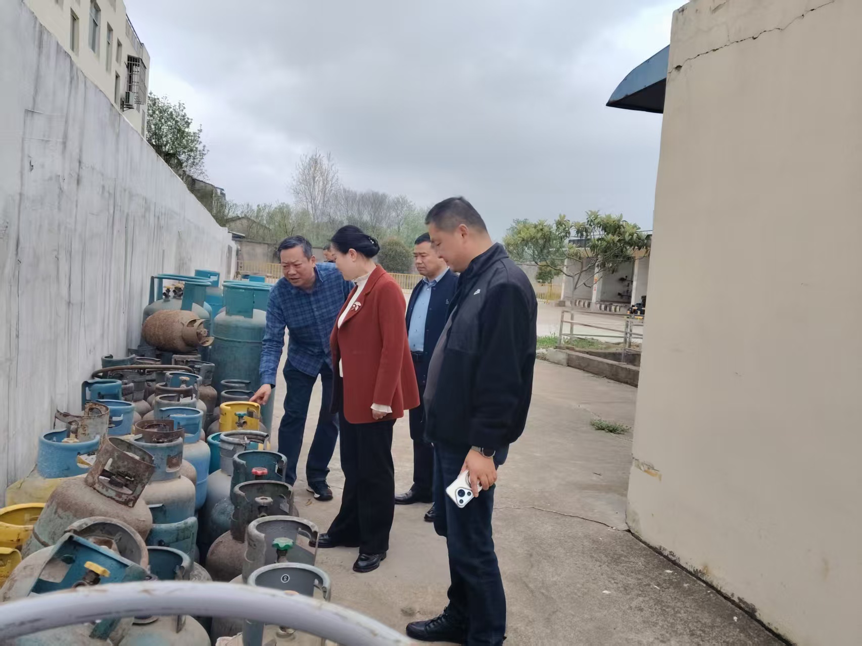 258d5f8d588f8aed8d982eee8dfa2612