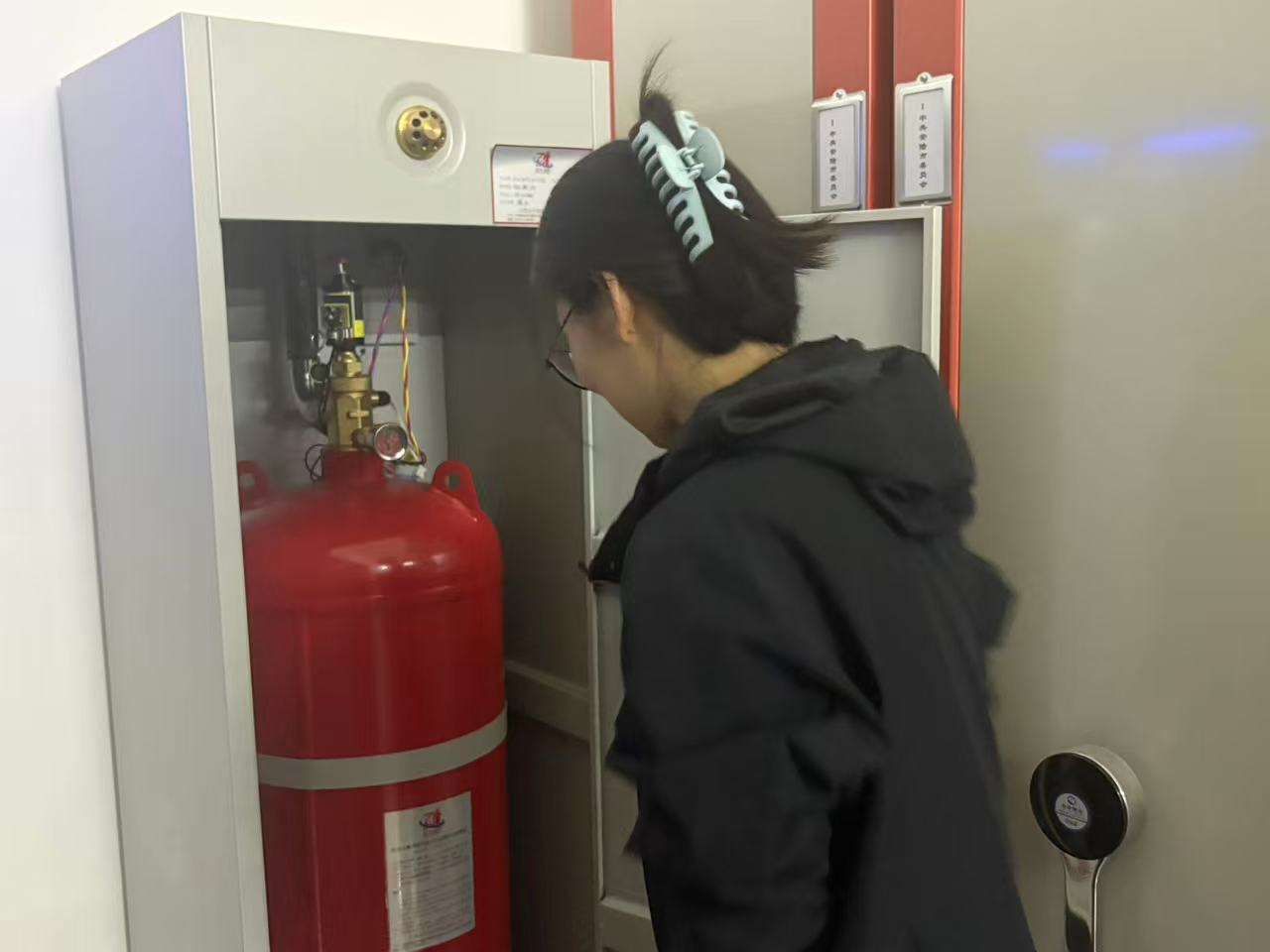 e1f9060c34c78c7bd59e3ec49ed020e0