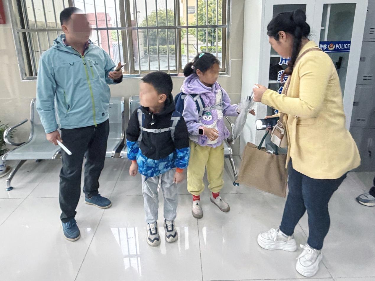 1860aa8129de8eb6e58c4fcd69091d92