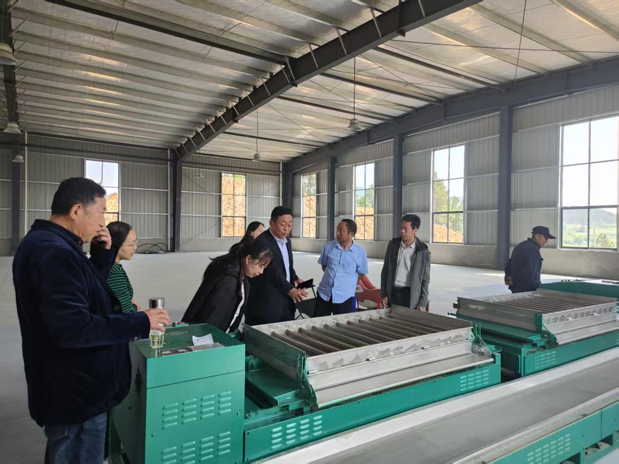 93283cbeb2a8ee66f837b9d68eb5476d