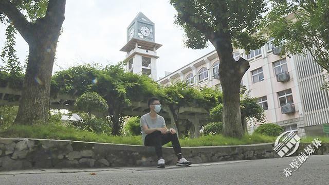 正在上传...