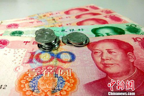 阶段性降低失业保险费率政策加速落实。(资料图)<a target='_blank' href='http://www.chinanews.com/' >中新网</a>记者 李金磊 摄