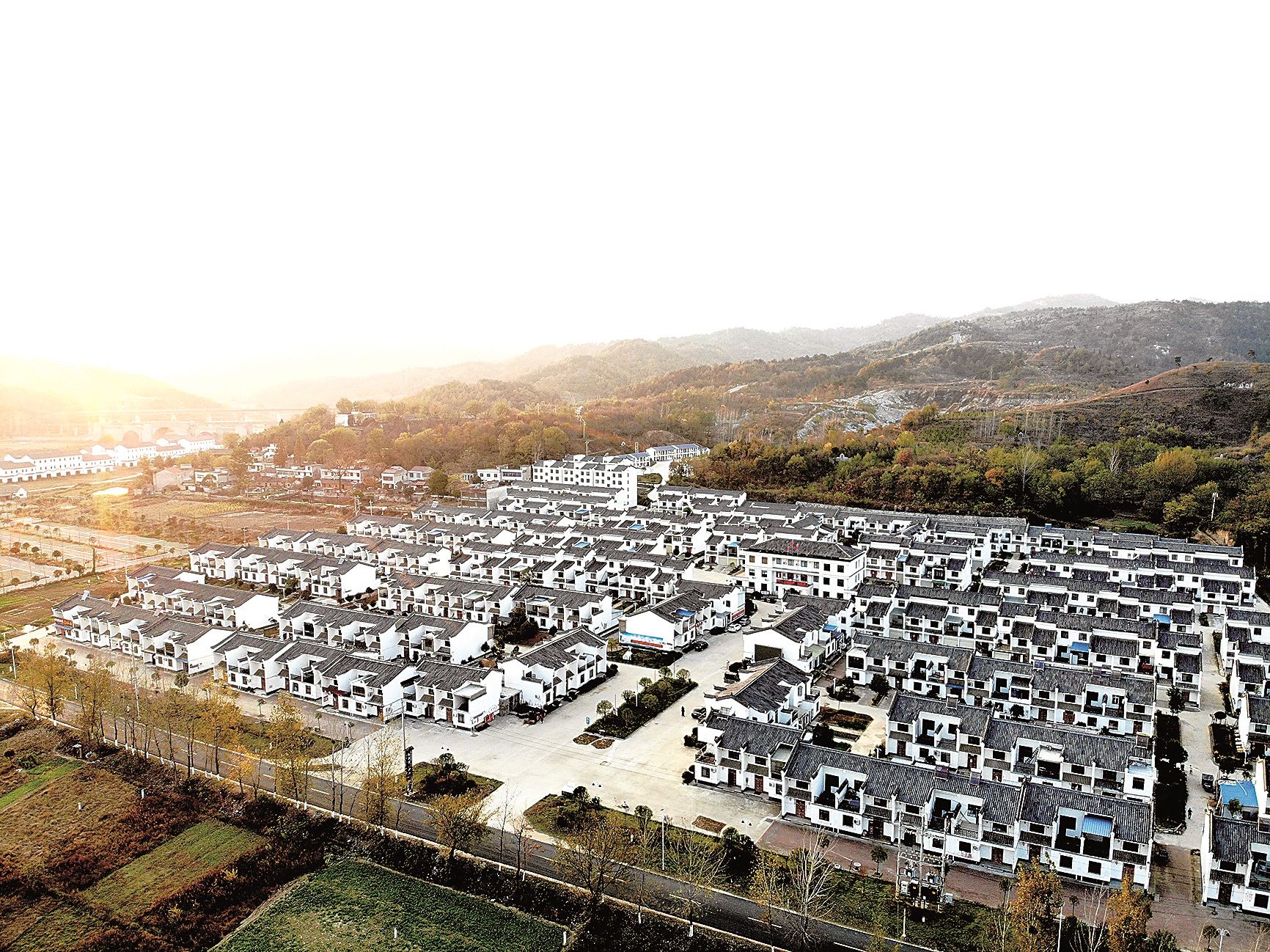 悟峰山新居.jpg