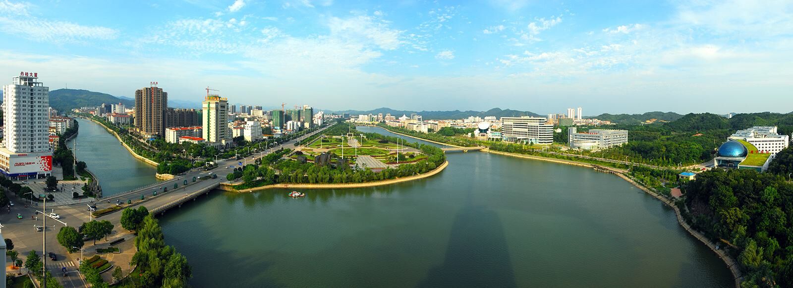 举全市之力争创全国文明城市_云上咸宁