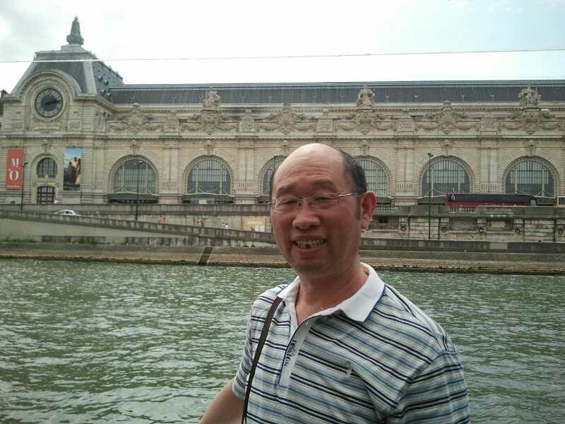 帅建成，华师一附中数学特级教师.jpg