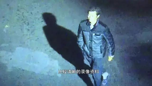 广水：男子连烧八台车 只因嫉妒人家好车