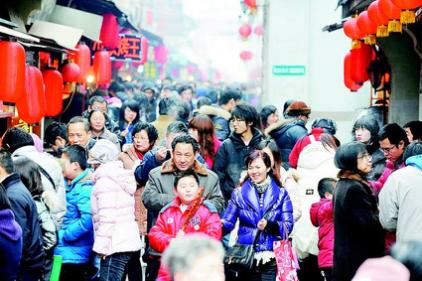 建议春节放假15天 企业咋办？专家：减税调节