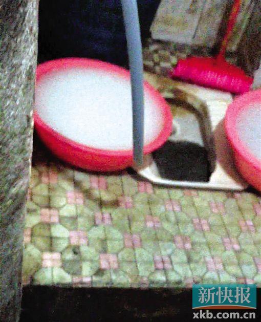 外卖餐厅在公厕开店