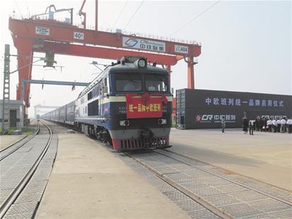 湖北动车通达国内24城 “米字形”高铁网成型