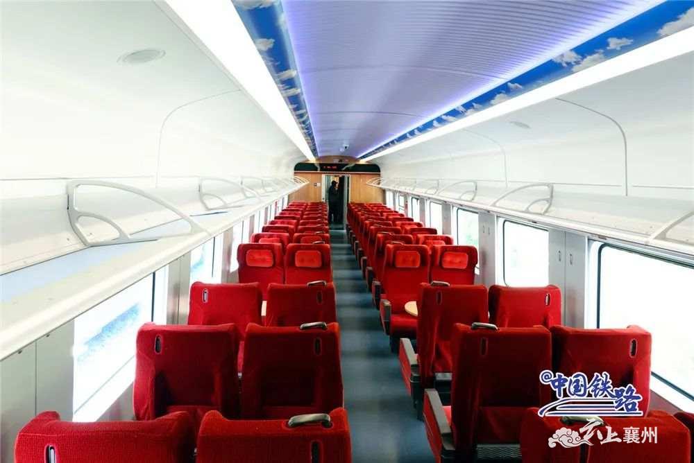 制氧机为什么一直叫独家体验！开进西藏的复兴号到底长啥样？_https://www.jmylbn.com_新闻资讯_第3张