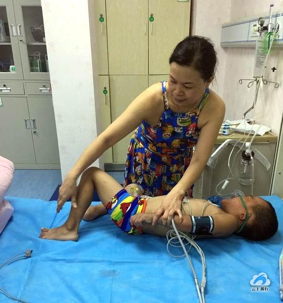 医疗集团市中心医院儿科护士长郭慧芳不顾颜值成功抢救一名溺水男童