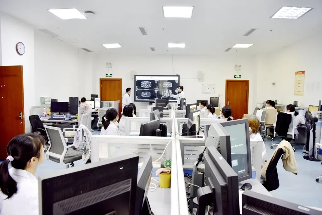 为什么医院需要医疗设备硬核！一大批高端医疗新设备落户黄石市中心医院！_https://www.jmylbn.com_新闻资讯_第14张