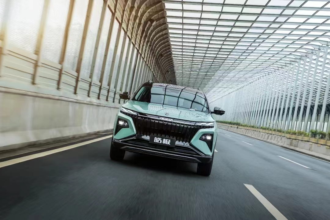 马赫动力:澎湃"中国心"_东风汽车报