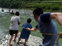 神农溪上的纤夫“重出江湖”