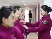 一位美女车长的春运温馨之旅