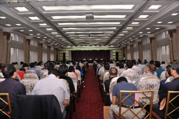 2016年湖北省农村经营管理工作会议在襄阳市召开