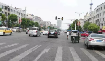 武汉新洲最大“马路市场”被取缔 市容环境大提升