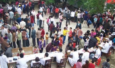 湖北落实健康扶贫：为贫困百姓“拔病根”
