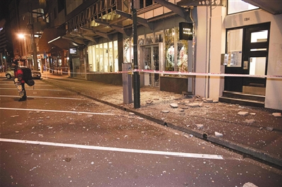 中国游客被困新西兰地震灾区 使领馆启动应急机制