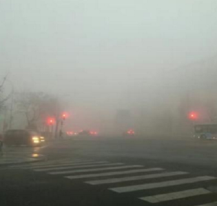 全国过半省份遭“霾伏” 多地PM2.5爆表