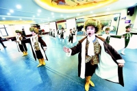 全国戏曲进校园经验交流会在汉召开