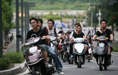 提醒丨你家的电动车要被赎回淘汰?国家部委今天明确表态!