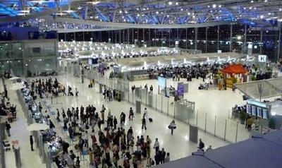 辱骂中国女游客的泰国机场工作人员被开除