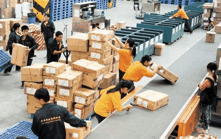 3月起城市邮政包裹全部投递入户 快递全程时限缩短