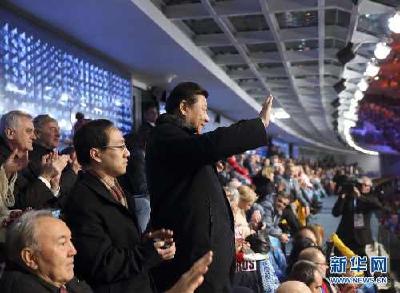 北京冬奥会一定办好！5个镜头，讲述习近平的“冰雪情缘”