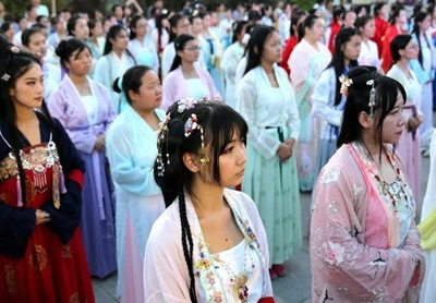 元宵与七夕：哪个才是“中国情人节”？
