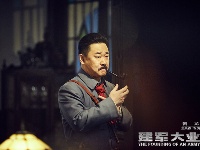 《建军大业》公布人物剧照，这阵容你看咋样？