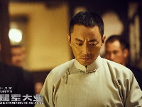 《建军大业》公布人物剧照，这阵容你看咋样？