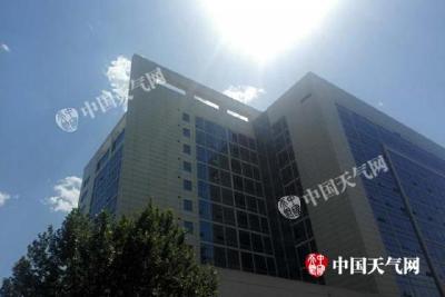 全国大部开启晴热模式 周末局地或现高温