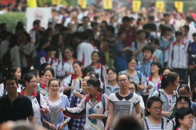 各地出招严防高考作弊 多地设立视频监管员