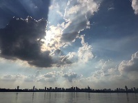 今天，长江云刷爆朋友圈！
