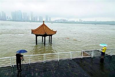 长江委水文局发布洪水黄色预警 影响湖北等地