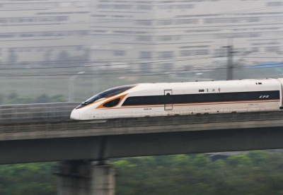 外媒关注复兴号高铁：中国新超级火车已有海外买家