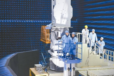 北斗卫星团队核心人员平均年龄36岁 66%是“80后”