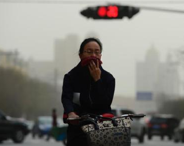 环保督察高压步入常态化 首轮督察问责1.8万人