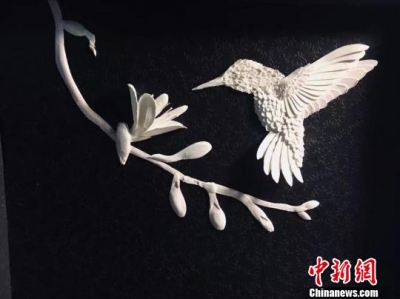 纸上的浪漫：重庆大学学生刻出“花样世界”