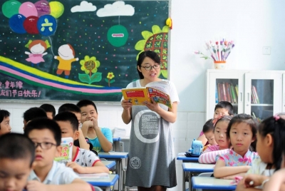 湖北省调整中小学教材印张价格标准 秋季学期开始执行